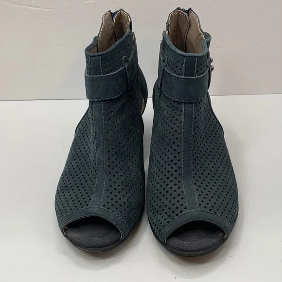 Earth Keri Perforated Nubuck Peep Toe Heeled Ankle Boots Moroccan Blue Size 7.5 - Picture 1 of 7